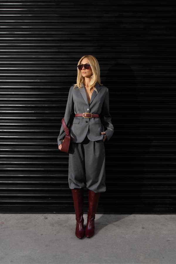 CONJUNTO CALÇA E BLAZER