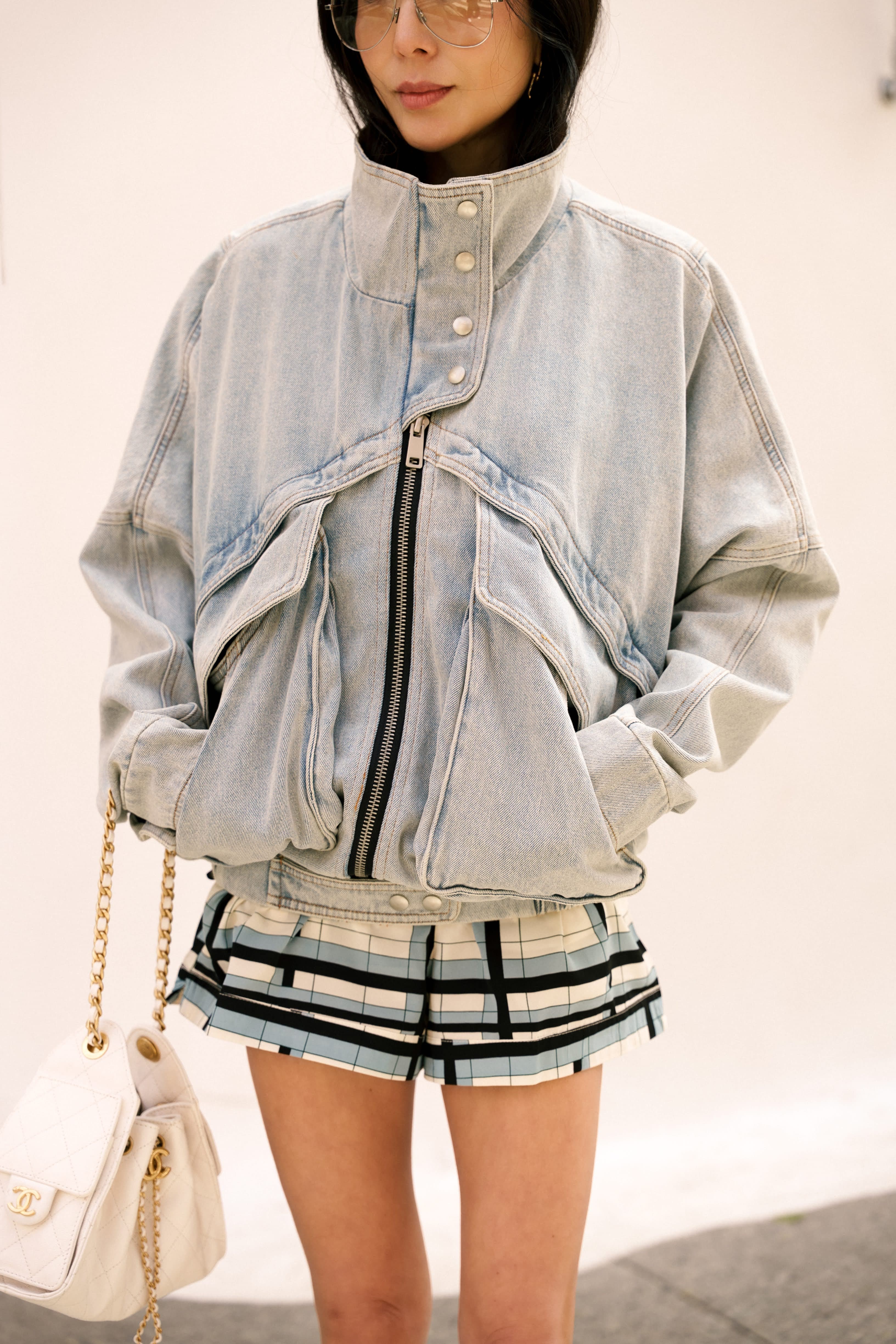 BOMBER JEANS RECORTES NELLY