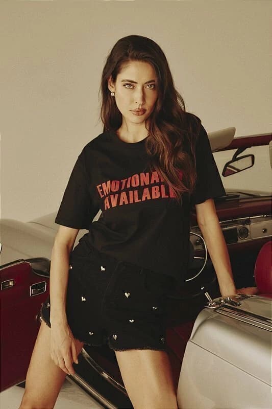 BLUSA EMOTIONALLY AVAILABLE / DISPONIVEL EMOCIONALMENTE ELOISA