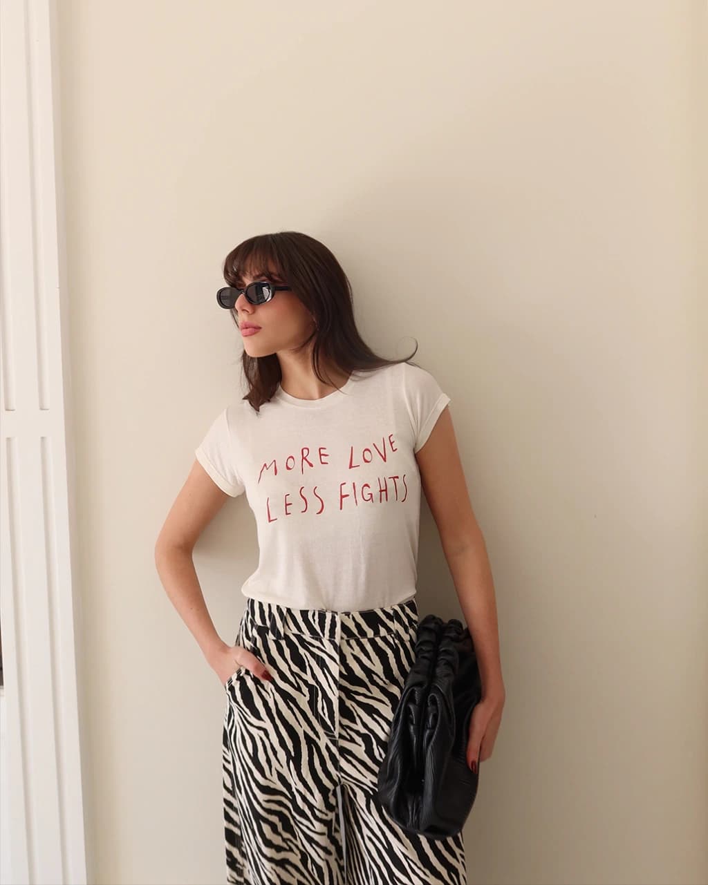 T-SHIRT MORE LOVE LESS LOLLA